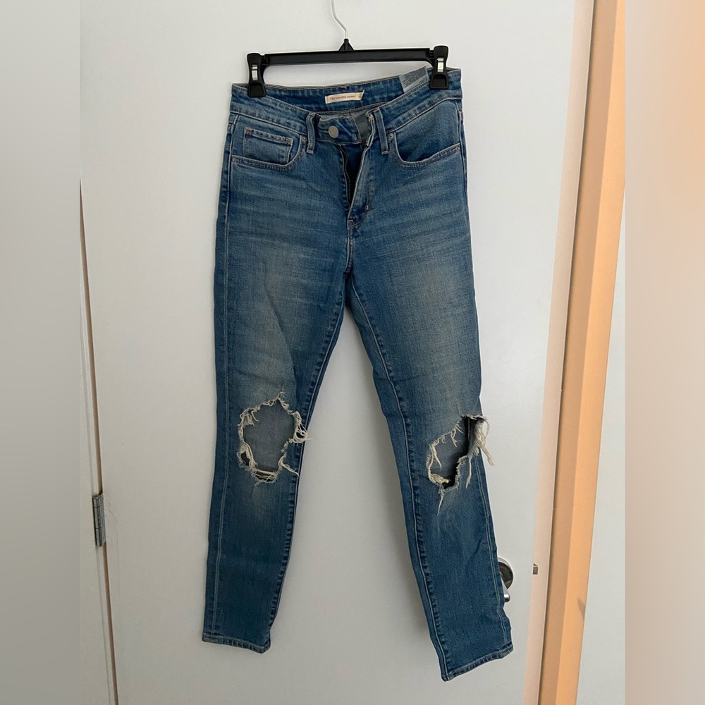 Levi’s 721 high rise skinny jeans